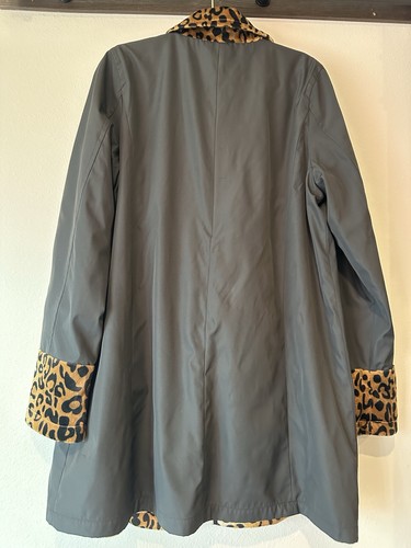 Dennis Basso Water Resistant Animal Print/Black Reversible Coat - Size Large - Picture 2 of 7