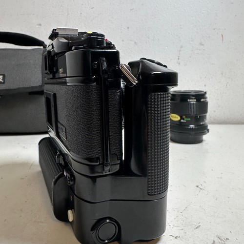 Canon A-1 Black 35mm Focal-Plane Shutter SLR Film Camera with FD Lens Mount - Picture 9 of 24