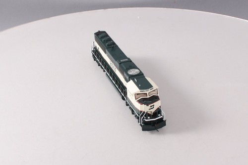 Athearn G6442 HO Scale Burlington North SD-70MAC Diesel locomotive #9738 LN/Box - Picture 7 of 12