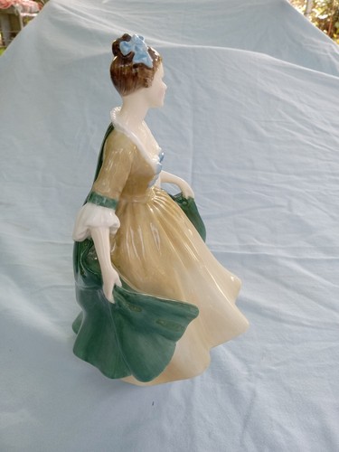 LG ROYAL DOULTON BONE CHINA ELEGANCE LADY FIGURINA HN2264 1960 - Foto 11 di 12