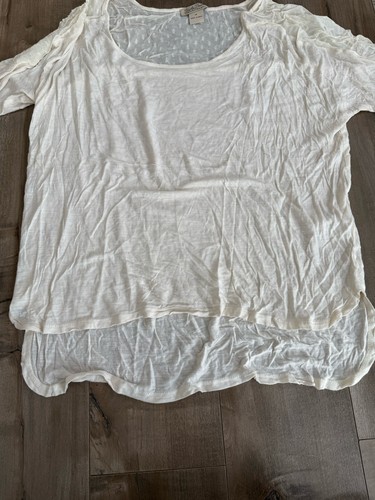 Lucky Brand Half Sleeve Blouse Women Medium Top Cream High Low Swiss Dot - Picture 3 of 7