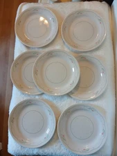 Calico Rose Set of 7  Corelle Corning  7 1/4" Bread & Butter  Plates USA