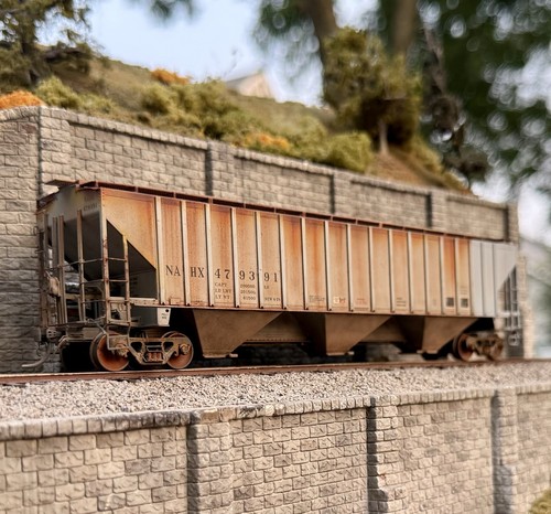 TANGENT HO Scale PS 4750 NAHX Lapeyrouse Covered Hopper Weathered NIB - Picture 12 of 13