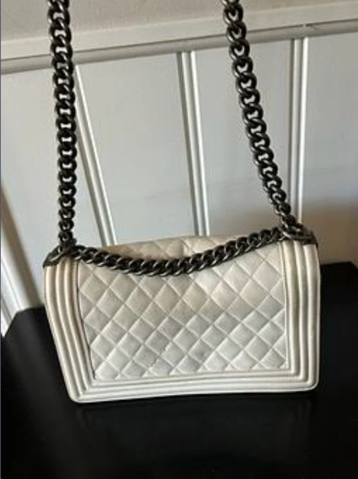 Bolso de hombro CHANEL mediano viejo niño con solapa Foto 2 de 4