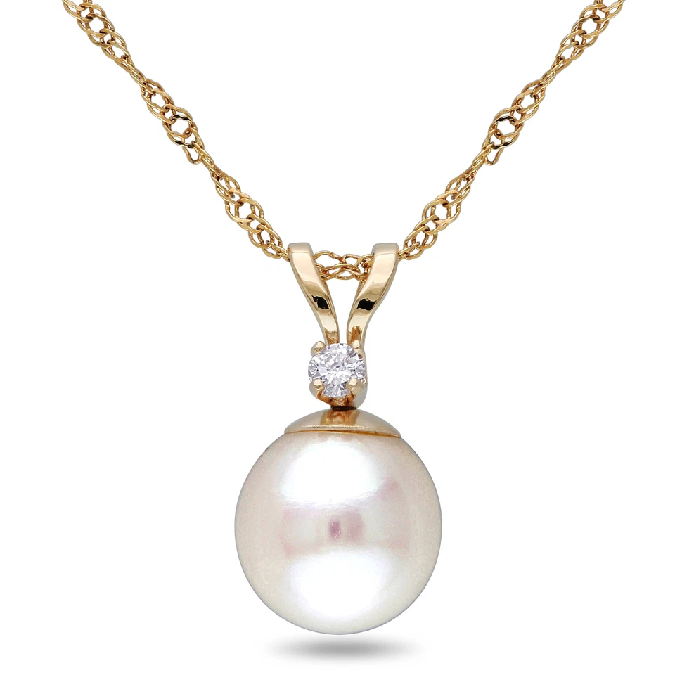 Amour 14k Yellow Gold Cultured Pearl Diamond Pendant