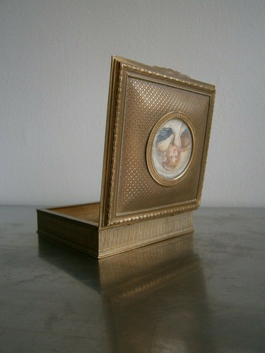 BOITE COFFRET ANCIEN BRONZE DORE MEDAILLON MINIATURE PEINTE St LOUIS XVI - Bild 7 von 12