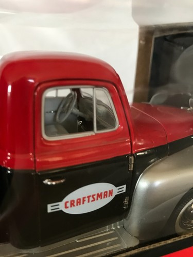 Craftsman Collectors Die Cast 1954 International 1:25 Scale Liberty Classics New - Picture 5 of 8