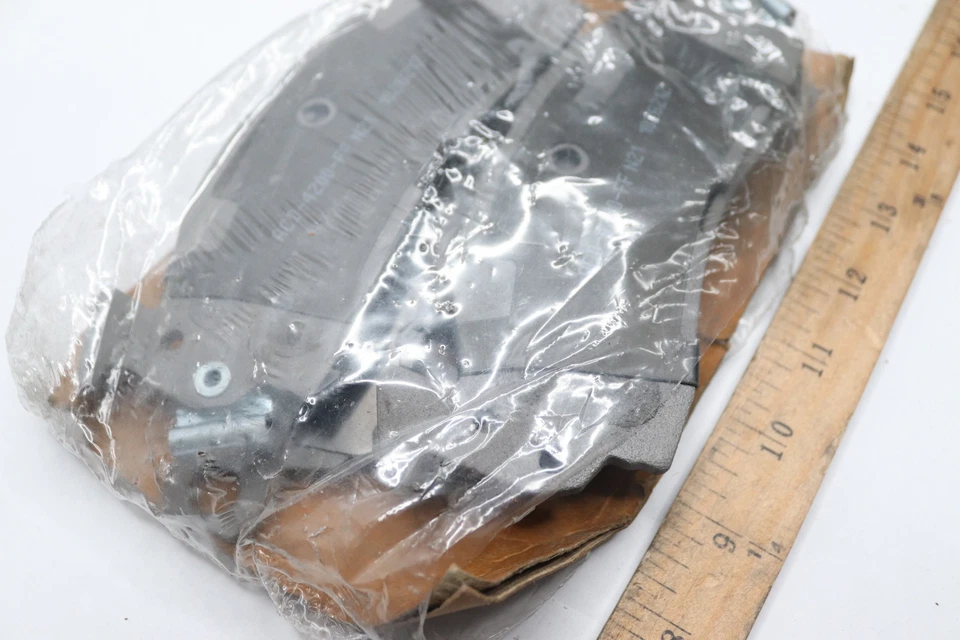 Pastillas de freno de cerámica NAPA Ultra Premium ACD-4200-FF Foto 3 de 3