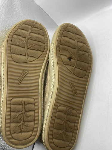 Earth Beige Size 8 Slip On Shoes Weaved Toe Citrus Sand Leather Upper Gum Sole - Picture 6 of 12