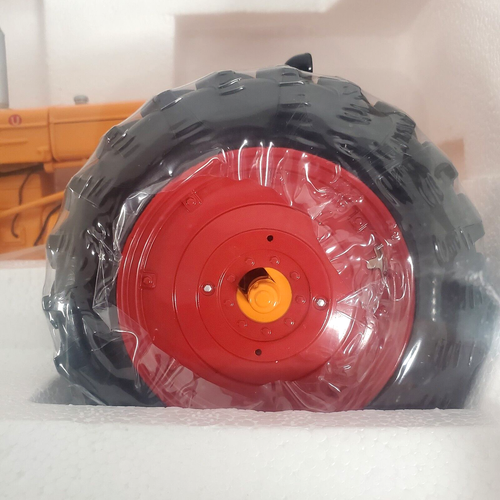Minneapolis Moline "U" Gas Tractor SpecCast Classic Series 1/16 SCT219 New - Picture 7 of 14