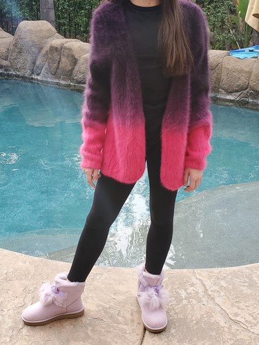Cárdigan Maya Antonia Real Angora Tejido Piel Degradado Púrpura Oscuro Rosa - Imagen 5 de 7