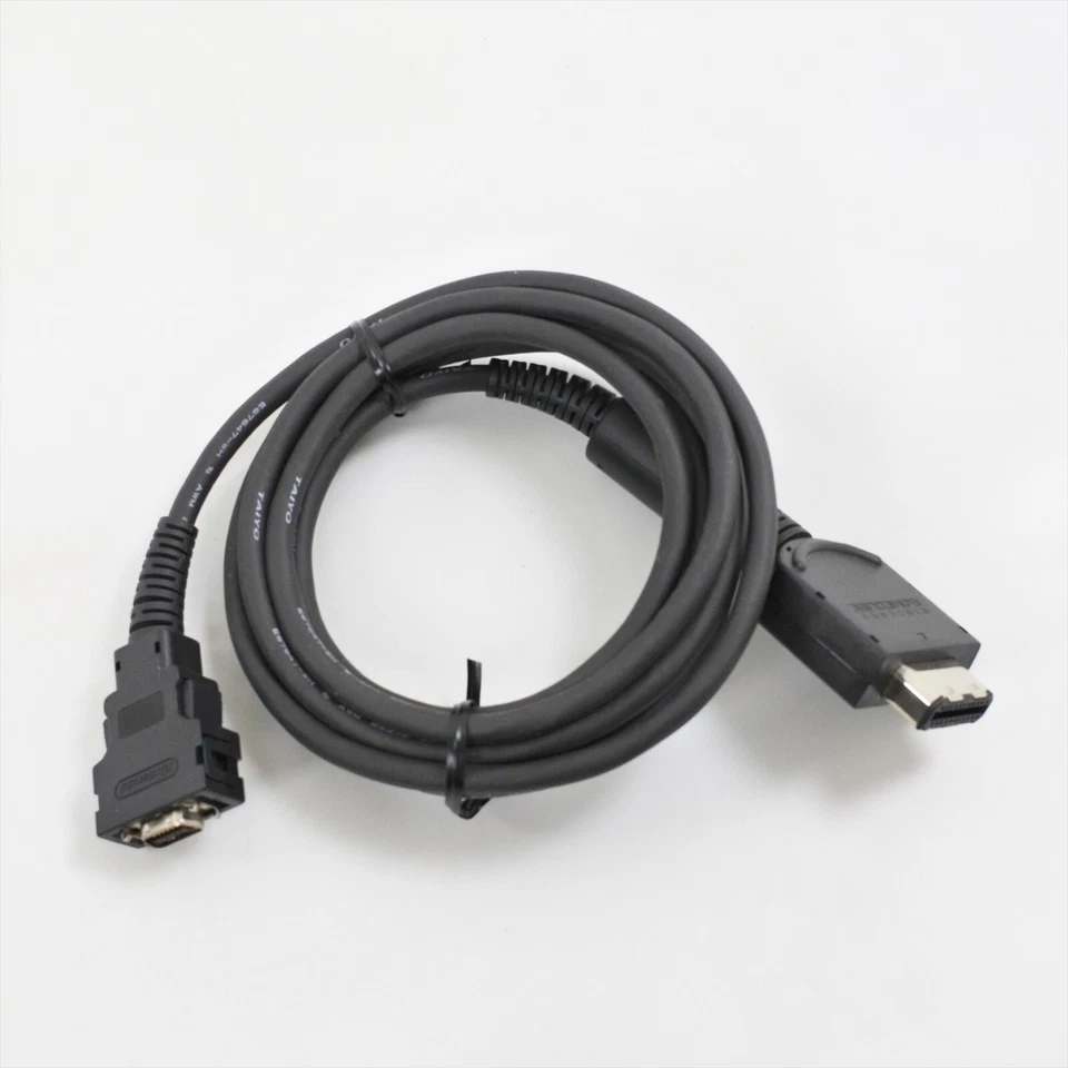 Nintendo Gamecube Official D Digital Video Cable Boxed DOL-009 JAPAN Ref 2039 - Image 2 of 4