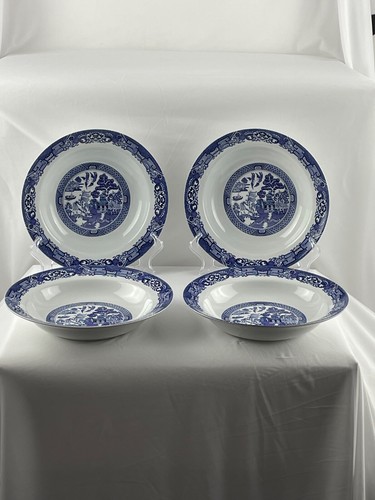 Royal Cuthbertson Blue Willow Wide Rim Soup/Pasta Bowls 8 1/4” Set Of 4 EUC - Picture 9 of 16