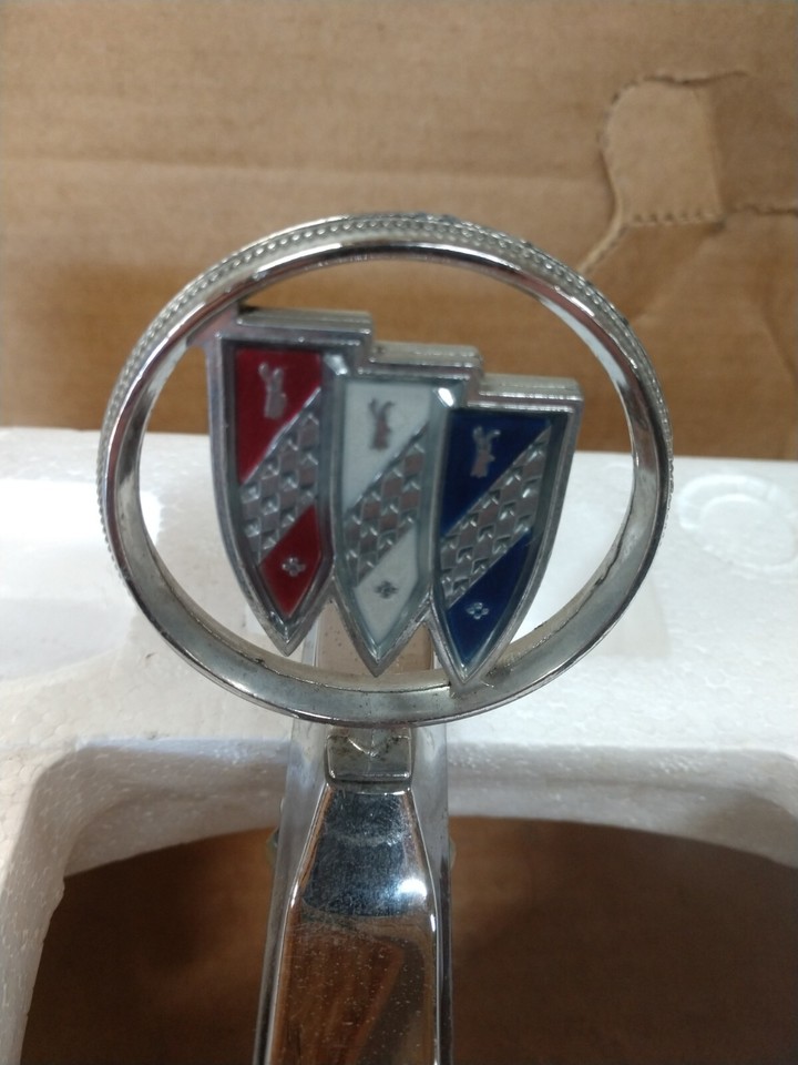 1980 1985 Buick LeSabre Hood Header Panel Ornament Emblem 25502269 eBay
