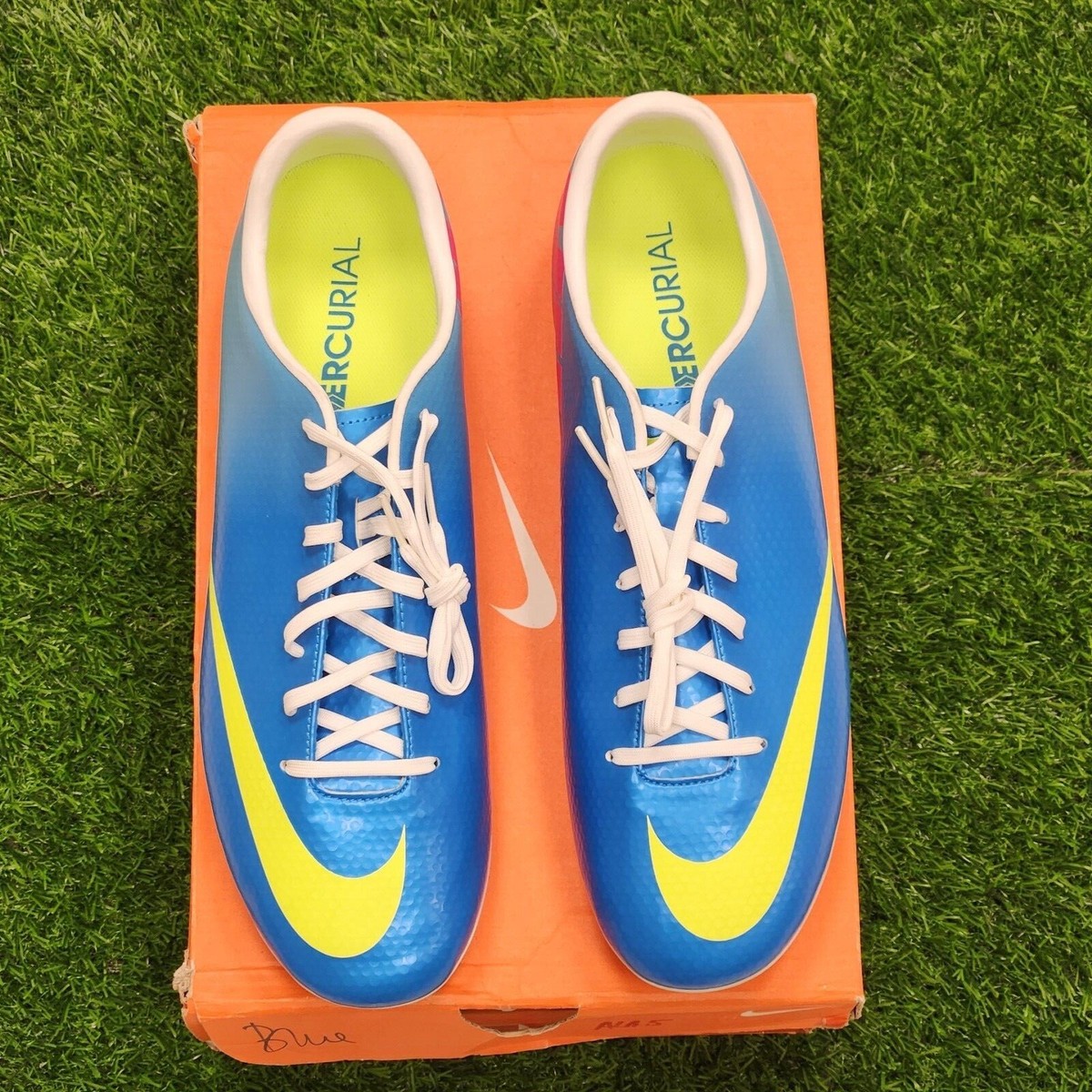 Nike Mercurial サッカーシューズ ネイビー/イエロー Nike Mercurial サッカーシューズ ネイビー/イエロー Nike