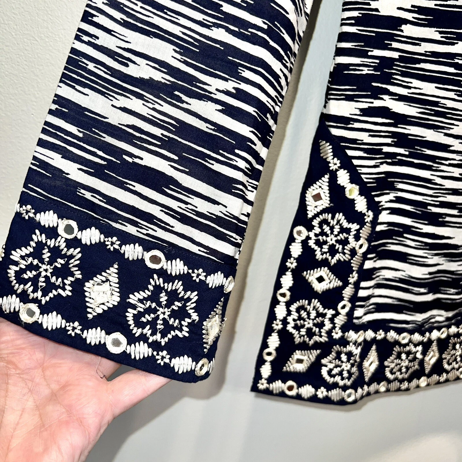 Tunica TORY BURCH impreziosita manica lunga ricamata blu bianca taglia 4