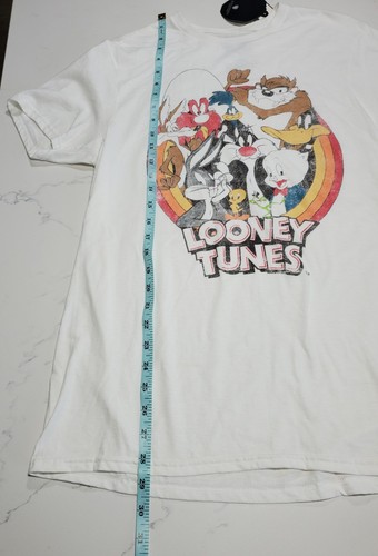 Looney Tunes Character Group White Tee Shirt Size M NEW Cotton WB Tee - Picture 6 of 7
