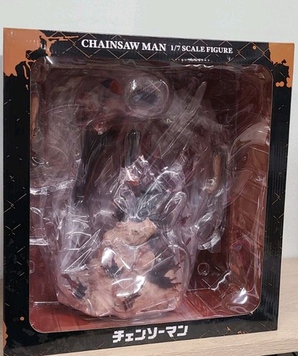 eStream Chainsaw Man 1/7 scale Collectible Manga Anime Figure with base stand - Picture 10 of 12