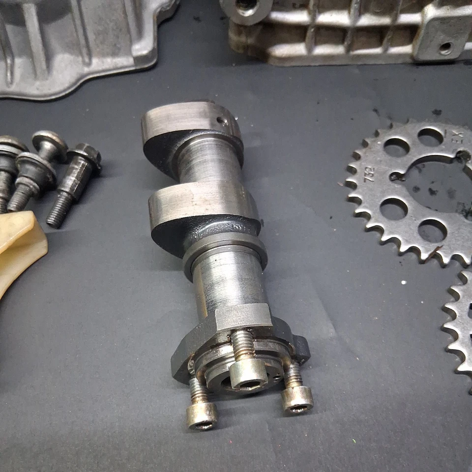 Can-Am DS450 2008-2015 culata con puente árbol de levas, válvulas y levas! Foto 3 de 4