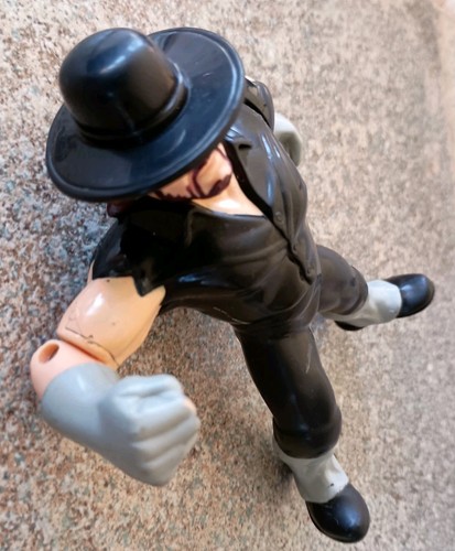 The Undertaker Series 8 WWF Wrestling 1991 Hasbro Action Figure Dark Brown Hair - Picture 9 of 23