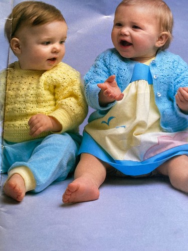 Sirdar Snuggly Knits Fashion Book 170 Baby Patterns Jackets, Dress, Shawl Toys - Picture 13 of 14