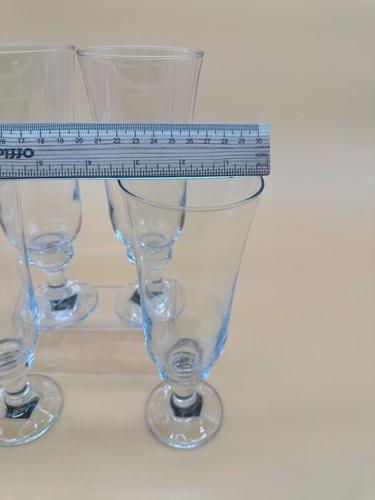 Circleware Capri Pils Gläser 4er Set Kollektion Elegant 8,5" H - Bild 5 von 8