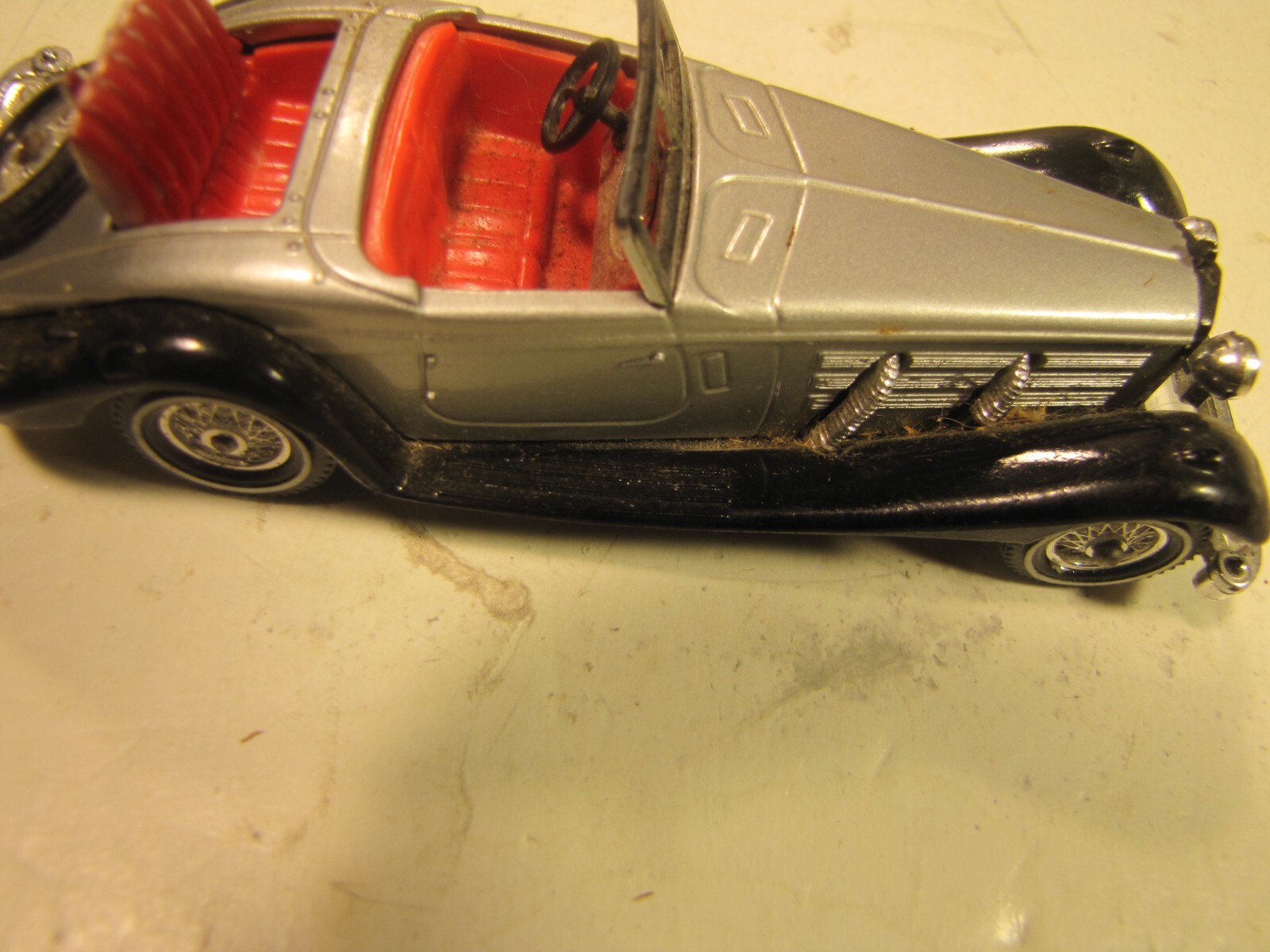 Picture 3 of 8