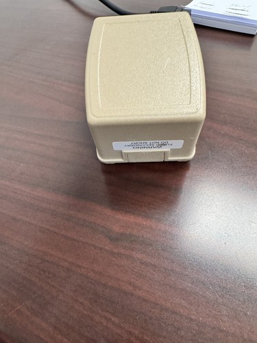 Honeywell N8167-1 Plug-In Class 2 Transformer 18 VAC 50 VA - Picture 3 of 3