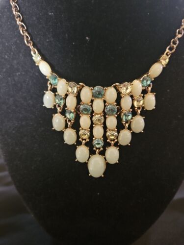 TRIFARI Cabochon Multi-Tone Blue Green Waterfall Beaded Statement Necklace 17" - Picture 2 of 6