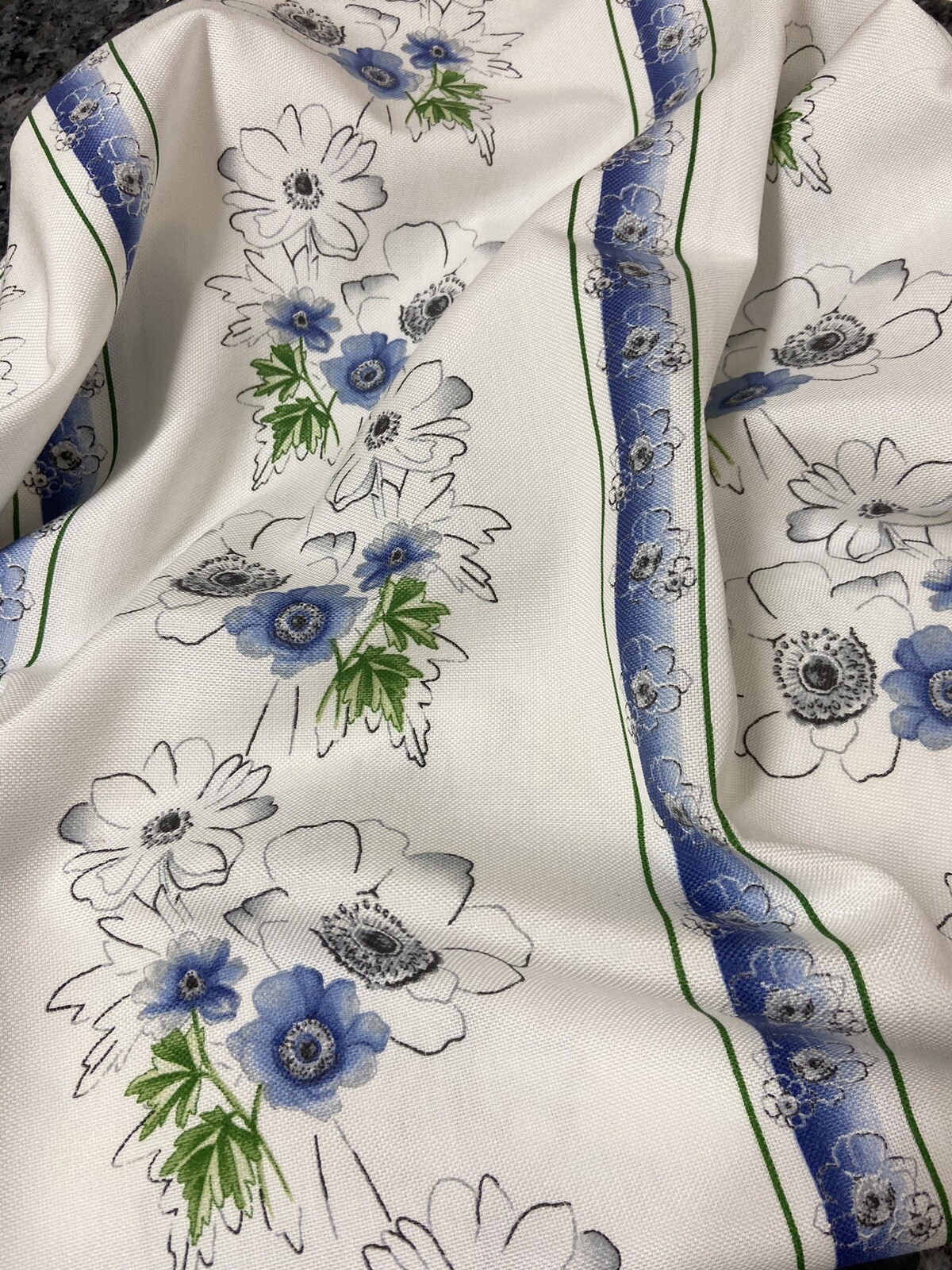 Stoffrest, Stoff, Landhausstil, Vintage, Blümchen, Streifen, 160x170 cm