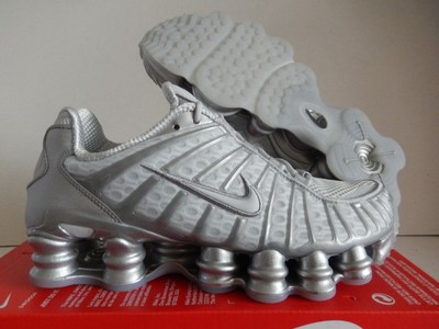 nike shox chrome