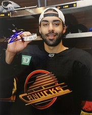 Arshdeep BAINS Signed 8x10 Photo! VANCOUVER CANUCKS- ABBOTSFORD CANUCKS W/COA