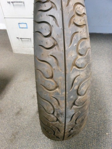 NOS Vintage IRC Wild Flare WF-920F Front Tire 130/90-16 67H - Bild 8 von 8