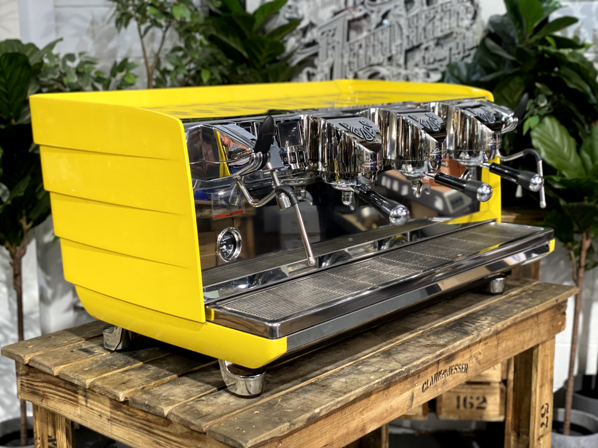 VICTORIA ARDUINO WHITE EAGLE GROUP YELLOW ESPRESSO COFFEE