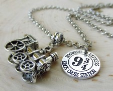 Harry Potter Hogwarts Express Platform Nine And Three Quarters Necklace
