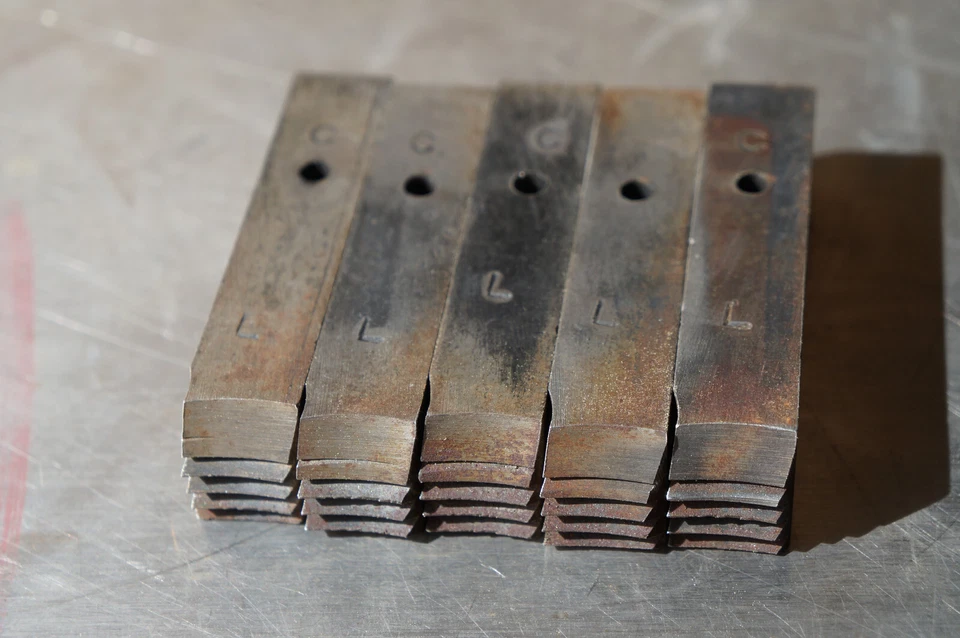 Set of 5: NYE 3-inch (3") LEFT-HAND "L" Pipe Threading Die Cutting Inserts - Image 2 of 4