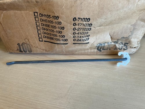 Ganchos para tablero de clavijas de 10,5" (caja de 100) - Imagen 1 de 3