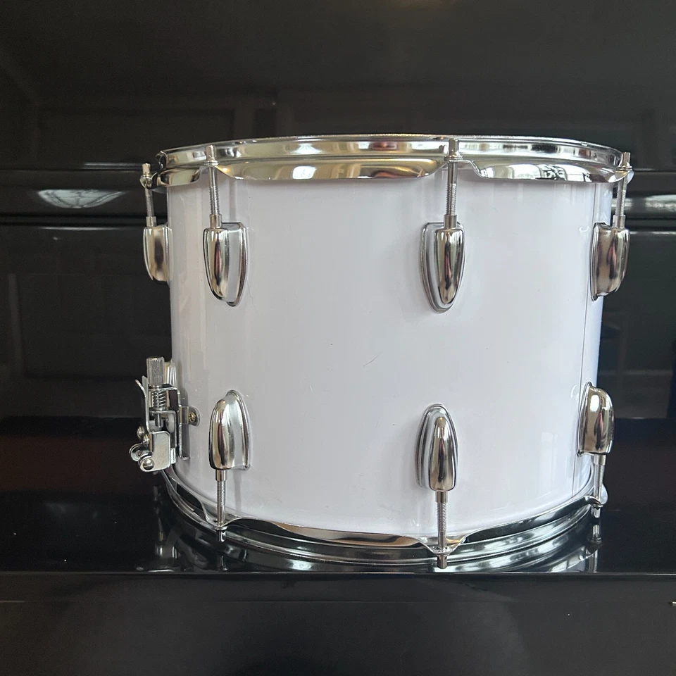 Marching Snare Drum 14x10 White with Poplar Shell Drum Sticks, Strap, Drum Key - Image 4 of 4