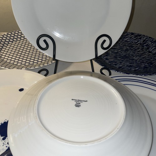Royal Doulton Pacific Salad Luncheon Plates 9 3/8” Blue Mixed Patterns Set Of 6 - Bild 4 von 4