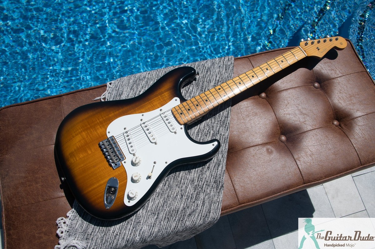 Fender STRATOCASTERケース付 crafted in Japan Fender STRATOCASTERケース付 crafted in Japan Fender