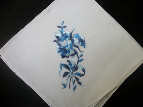 Vintage Stickerei Taschentuch Set 4 glänzend Blumen Emb Taschentuch Taschentuch Gruppe J - Bild 4 von 8