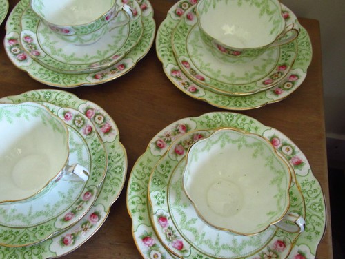 ANTIKES HOF (ROYAL ALBERT CHINA) William Lowe 5194 Teeservice 18 Teile - Bild 7 von 14