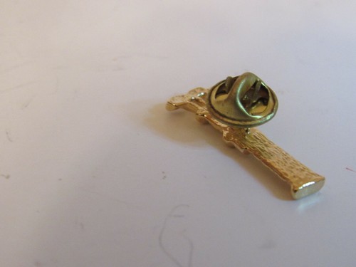 Gold Tone Golf Bag and Clubs Tie Clip Vintage 1 1/4" Long - Picture 3 of 5
