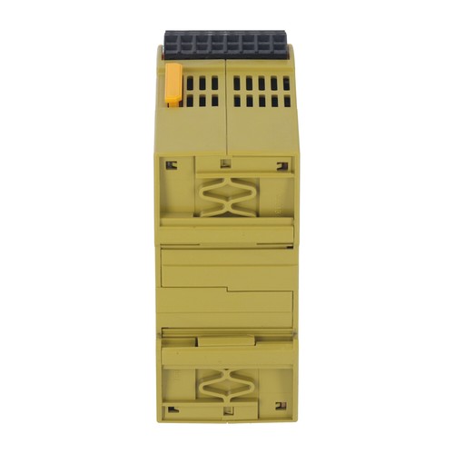 Pilz 751330 Safety Relay Module Used UMP - Picture 6 of 6
