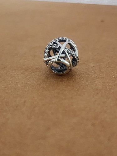 AUTHENTIC PANDORA SPARKLING LINES OPENWORK CHARM #791388CZ - Picture 4 of 7