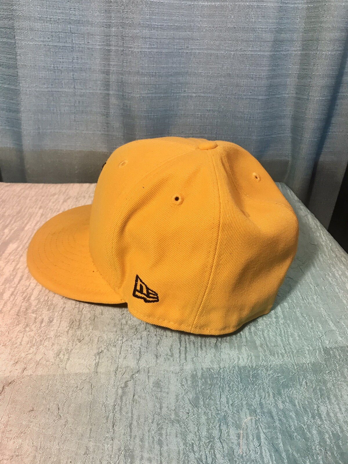 Picture 2 of 4