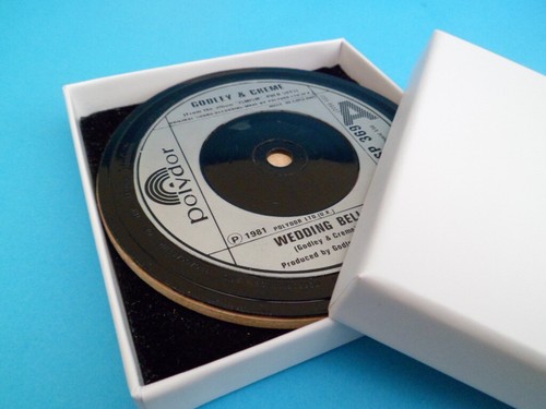Vinyl Record DRINKS COASTERS Pop Punk Each an Upcycled Single Record - List 4 - Picture 295 of 943