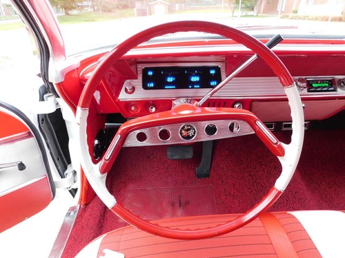 1961 CHEVROLET Impala - Picture 40 of 40