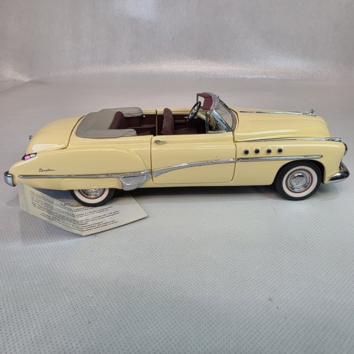 Franklin Mint 1949 Buick Roadmaster Cabrio Giallo 1:24 Bello Leggi - Foto 4 di 20