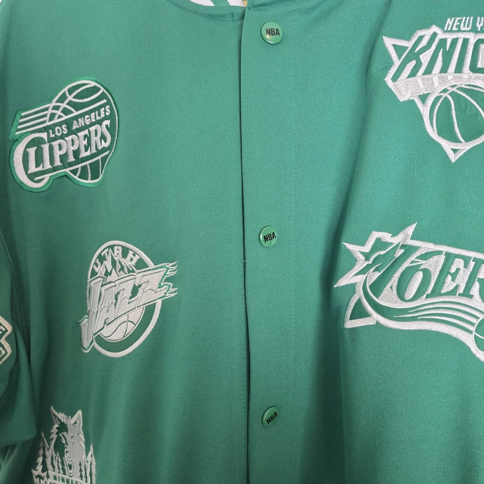 ÚNICA NBA TODO EL EQUIPO NBA LOGO VERDE CALENTAMIENTO CHAQUETA CAMISA GRANDE TIRO A PRESIÓN Foto 2 de 4